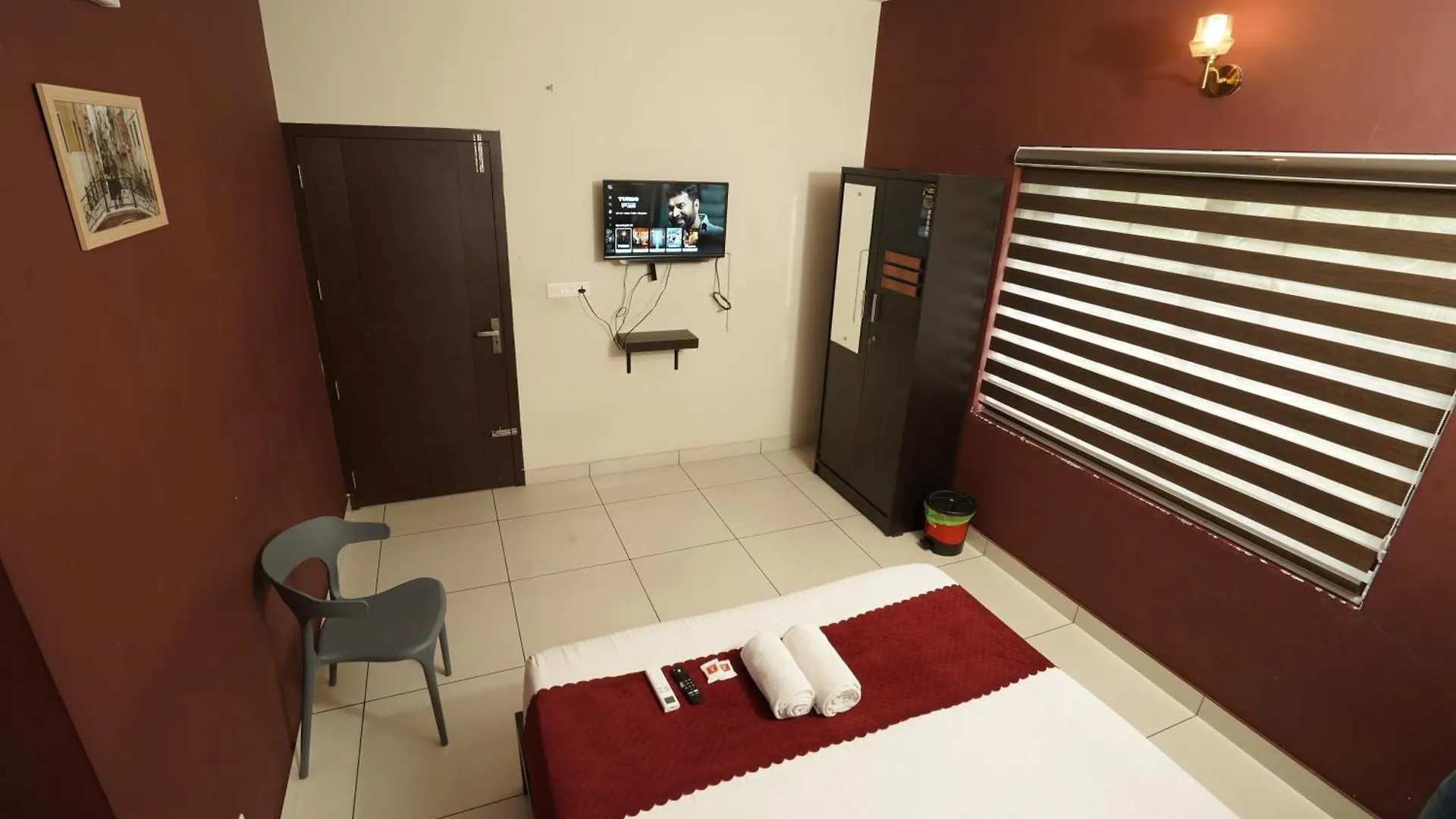 Atmos Inn Kozhikode Hotel