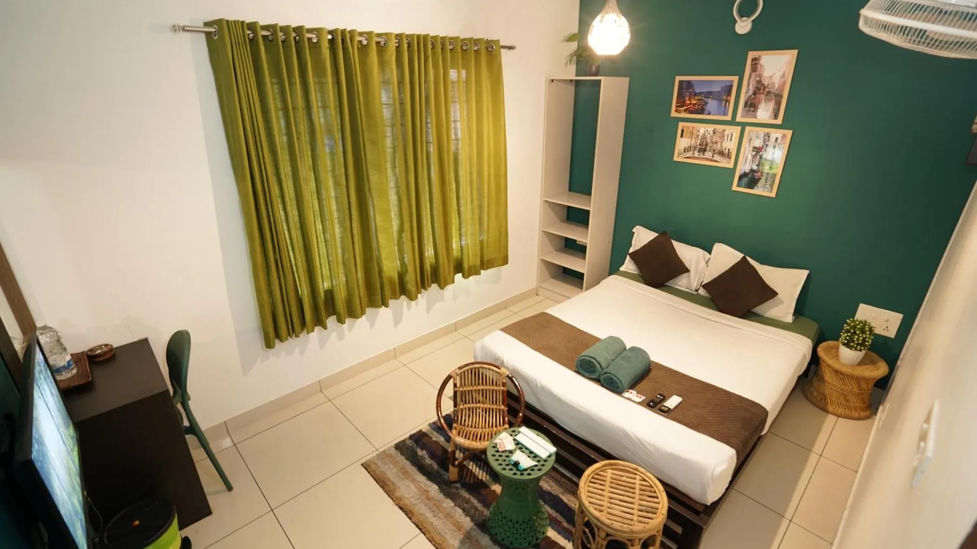 Hotel Atmos Inn Kozhikode